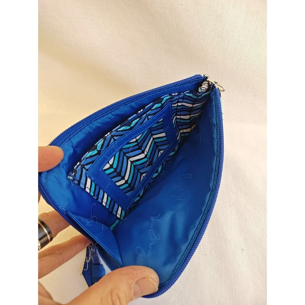 Vera Bradley Women's Wallet‎ Floral Bursts Blue ID Credit card holder Travel